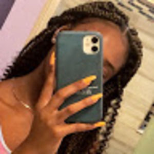 Meet your Posher, Aria